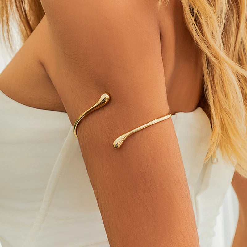 Sculpted Grace Arm Cuff